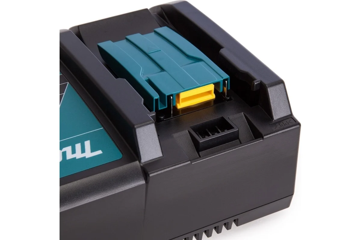 Зарядное устройство DC18RC быстрое (Ni-Mh/Li-lon, 7,2-18В) ПЭТ пакет  Makita 630C82-2