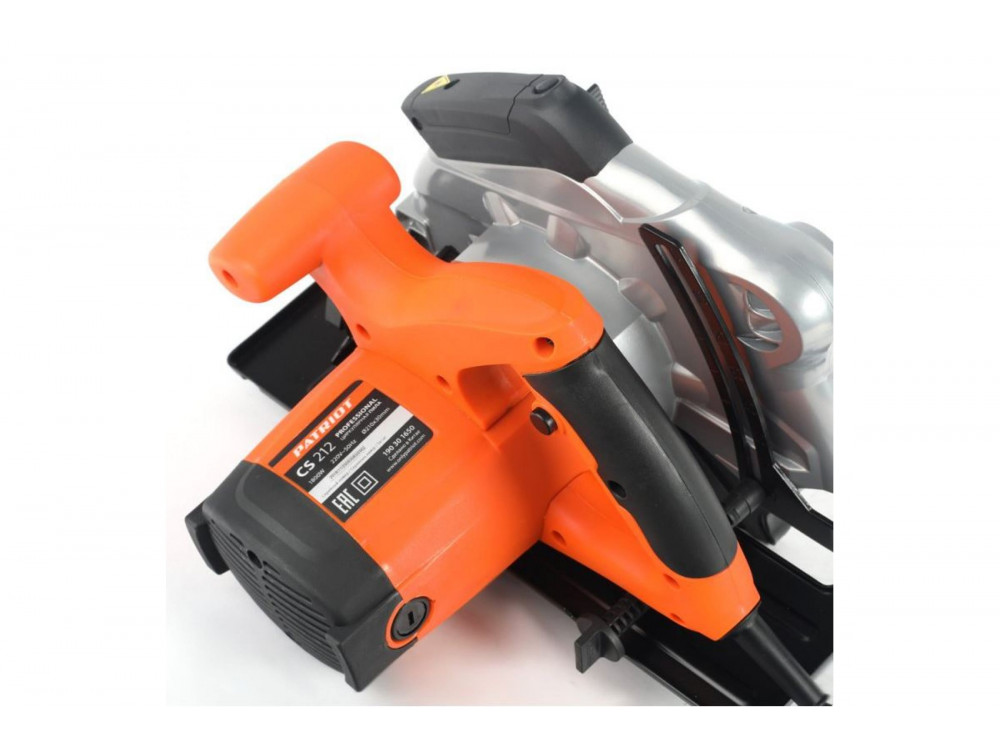 Пила циркулярная PATRIOT CS 212, мощность 1800Вт, пильный диск 210х30 мм