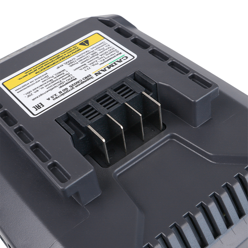 Зарядное устройство CAIMAN ENO C6025, для батарей 4-8Ah, стандартное