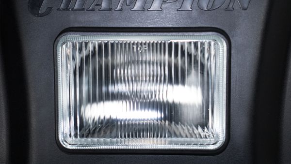 Снегоотбрасыватель CHAMPION ST762E, 6,5л/с, шир. обр. 610 мм, 6/2, фара, эл. старт
