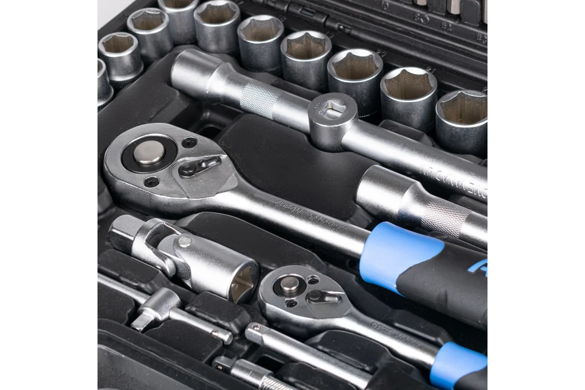 Набор инструментов 94 предмета "MASTER" AVS MTS-94