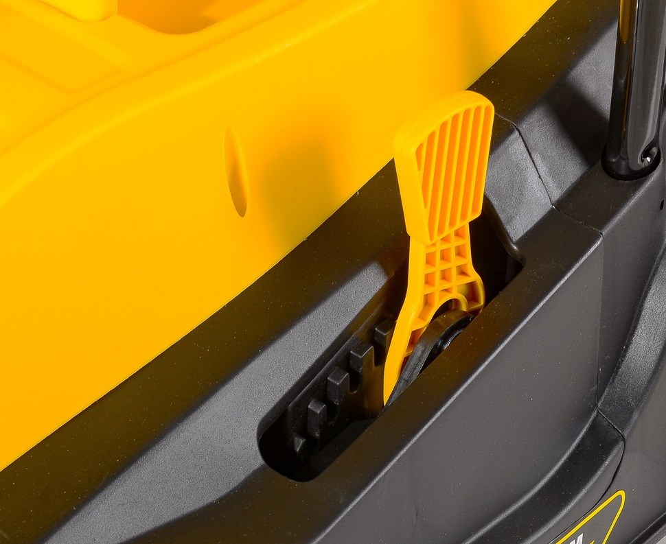 Эл.газонокосилка HUTER ELM-2000T, 2,0кВт, ширина кошения 43см, высота кош. 25-75 мм, травосб.45л.