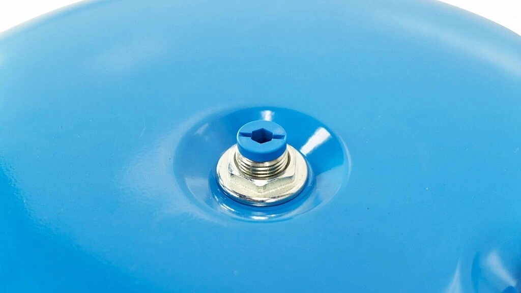 Гидроаккумулятор 100В (вертикальный) 