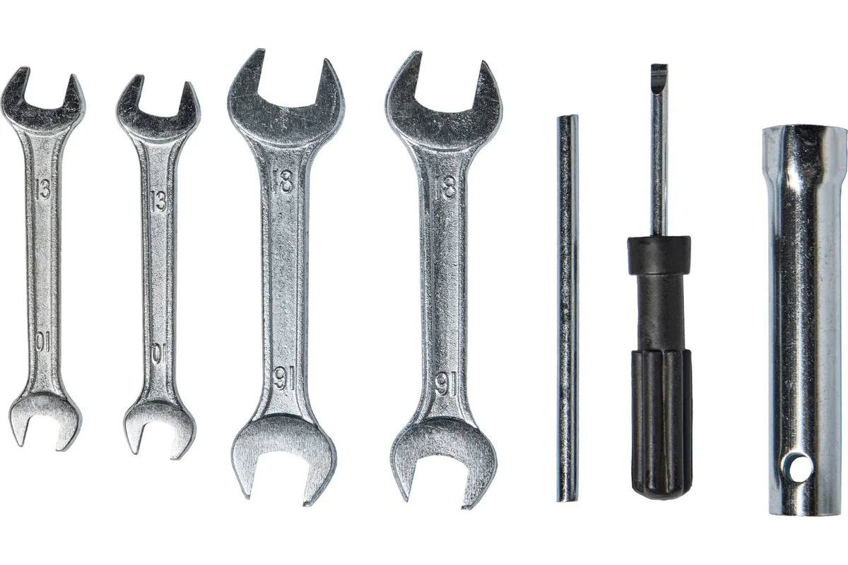 ELITECH GES 6500RW Генератор бен,4-т,мак5.5/ном5.0кВт,230В-22А/12В-8.3А,2роз230В-16А,т/б-25л,77кг