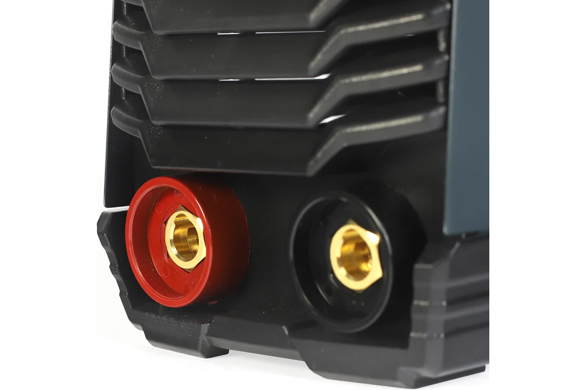 Аппарат сварочный инверторный PATRIOT WM180D MMA,вход напряжение:1ф,140-240В;сварочный ток макс:180А