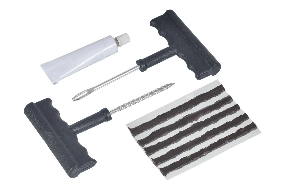 Аптечка д/ремонта бескамерных шин //АВТОДЕЛО