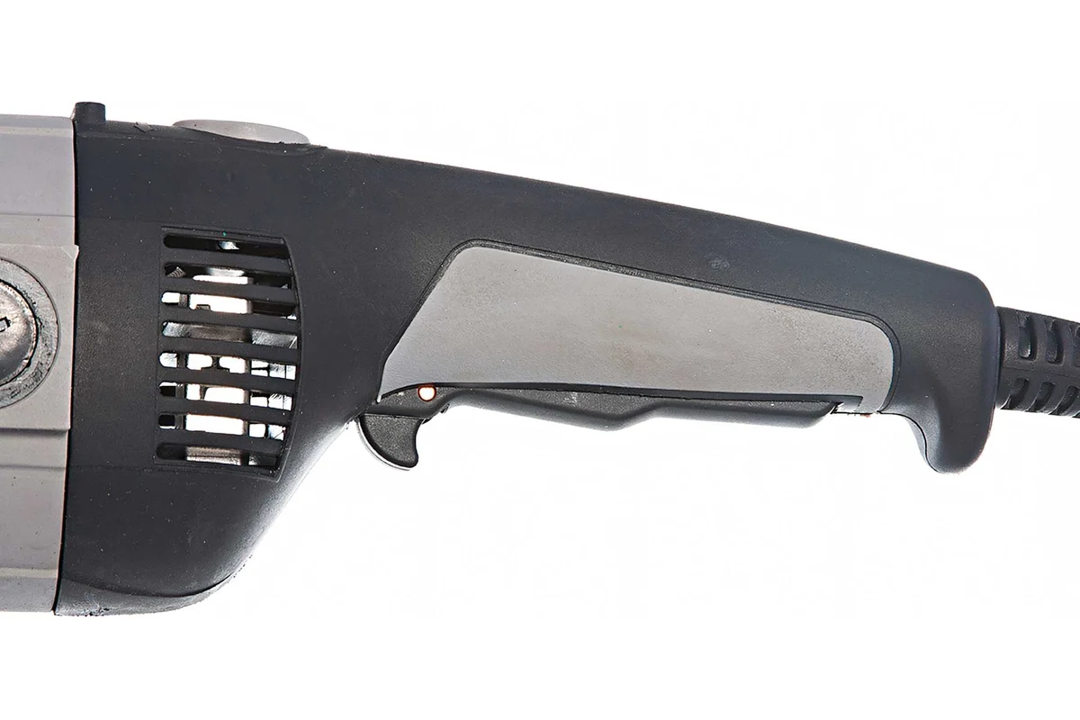 УШМ-230/2100М ИНТЕРСКОЛ  Углошлифовальная машина 2,1кВт, круг 230х22,2мм, 65000об/мин