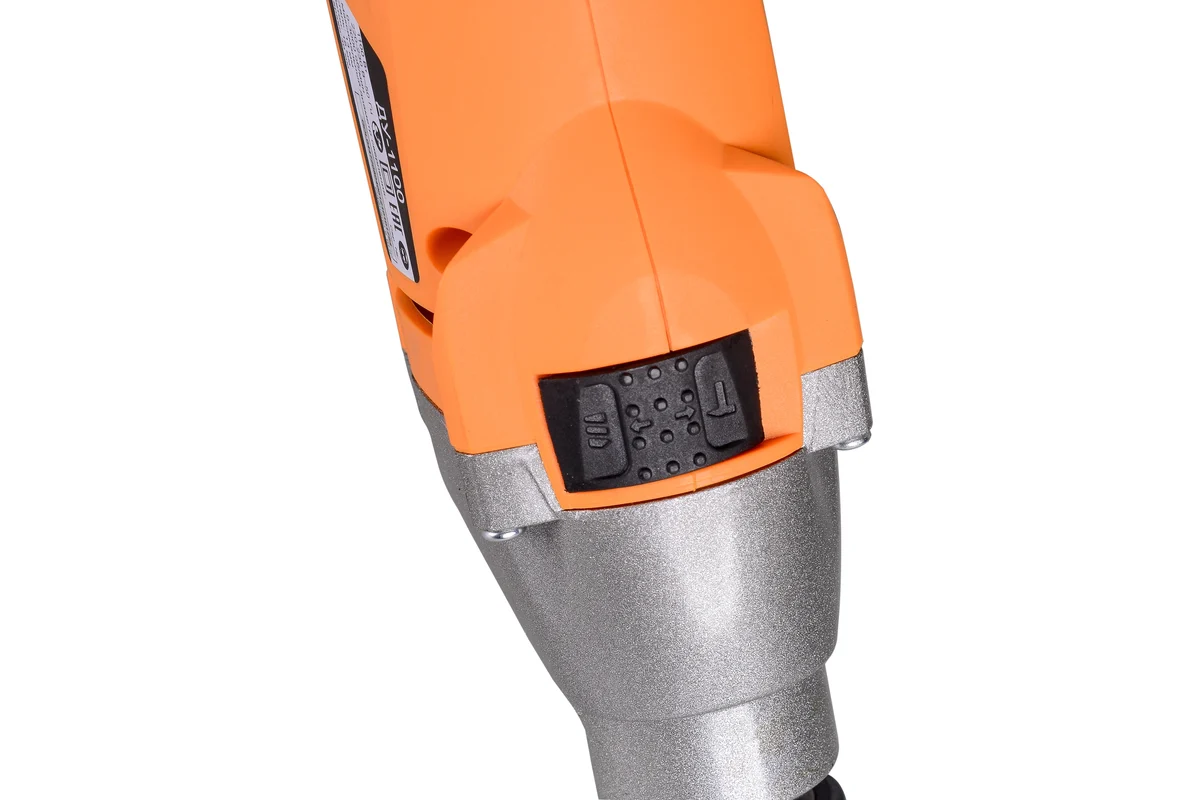 ВИХРЬ ДУ-1100  Дрель ударная, 1,1 кВт, 1-ск, КЛП 13мм, 0-3000 об/мин, 2,3 кг