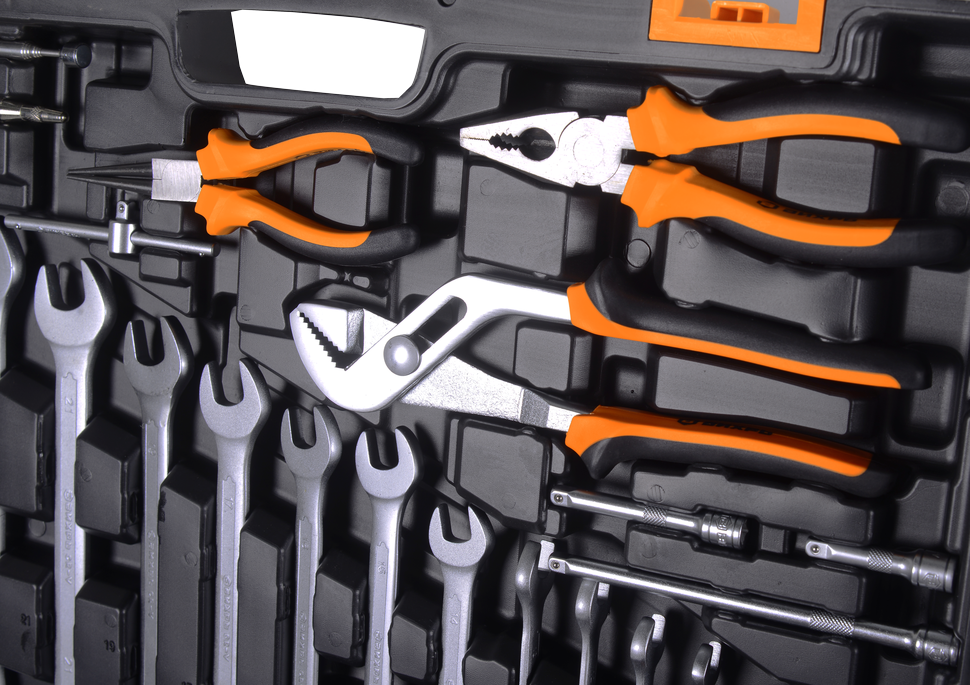 Набор инструментов , 1/2", 1/4", CrV, в кейсе 151 предм Вихрь