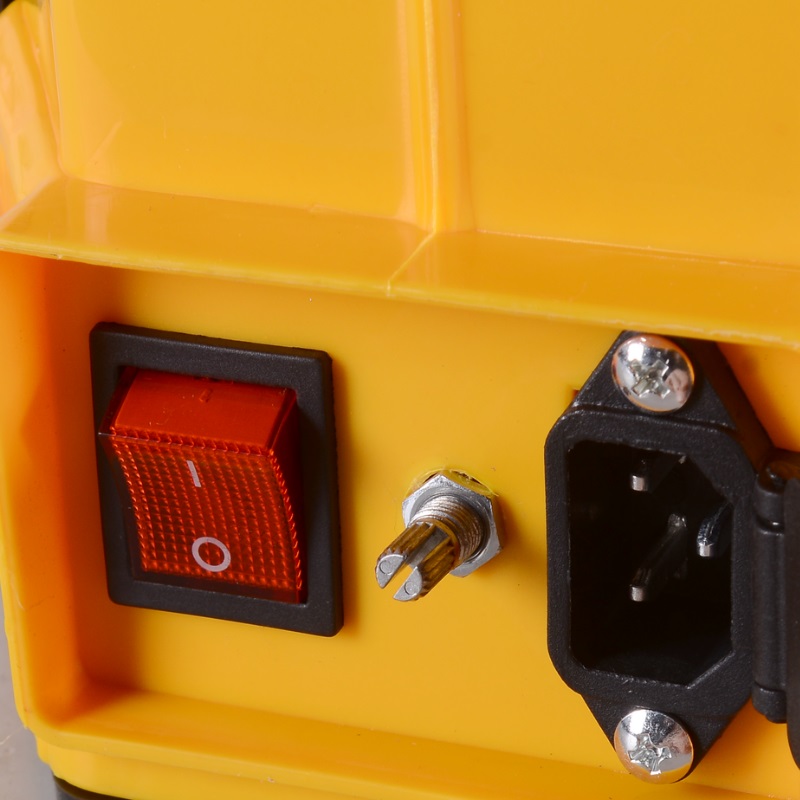 Опрыскиватель аккумуляторный SP-10Li Huter