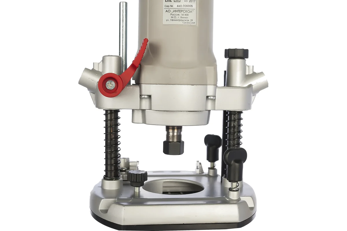 ФМ-40/1000Э ИНТЕРСКОЛ Фрезер 1,1кВт, 25500об/мин, max d фрезы 44мм, цанга 6/8 мм