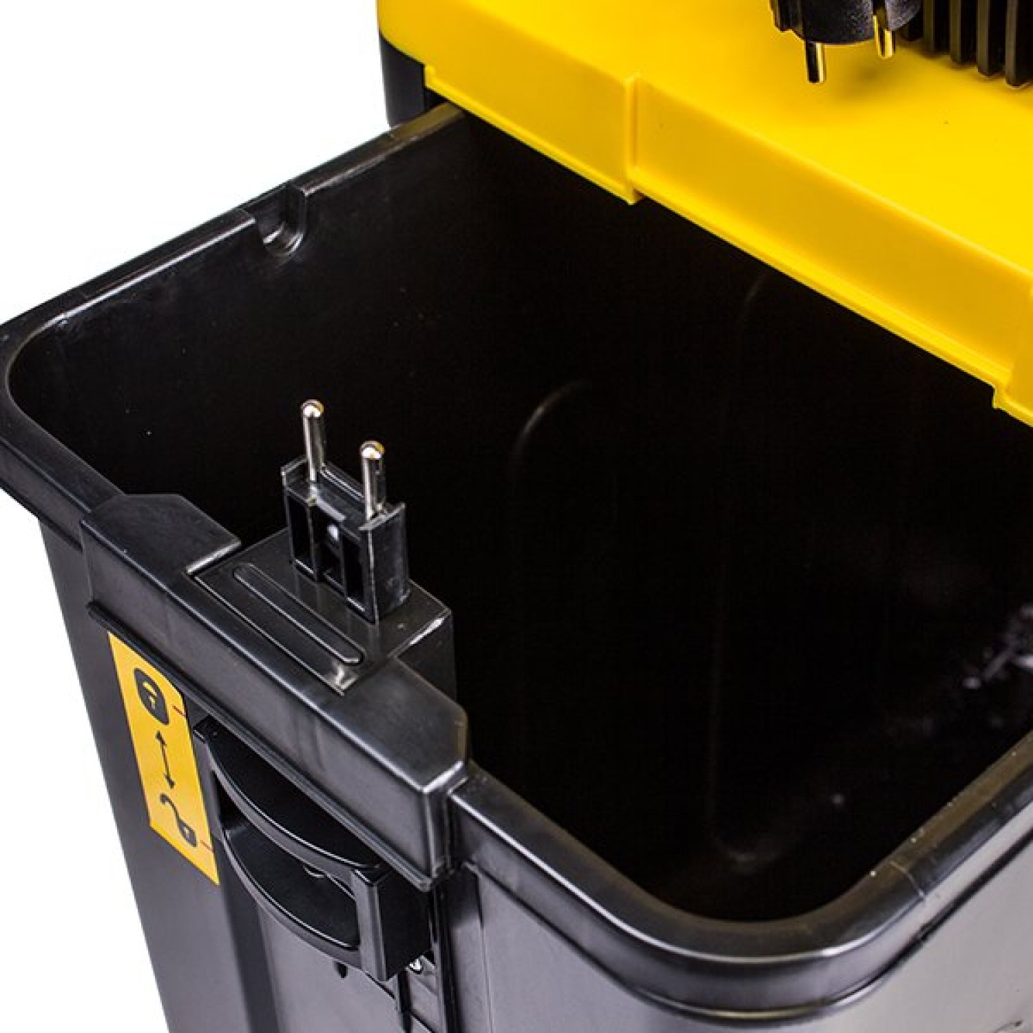 CHAMPION SH280 Измельчитель садовый, 2,8 кВт, 230 В, 60 об/мин, мах. диам. измельчения - 44 мм