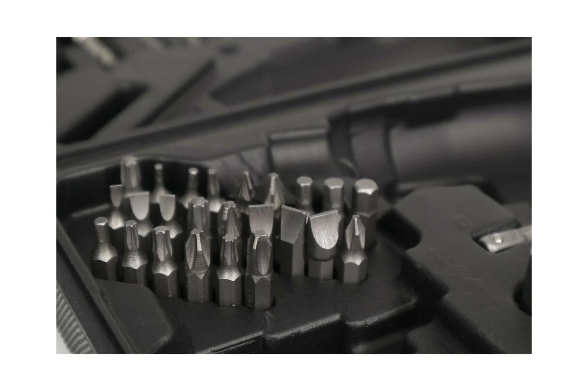 Отвёртка аккумуляторная ОА-3,6-ТФ Вихрь