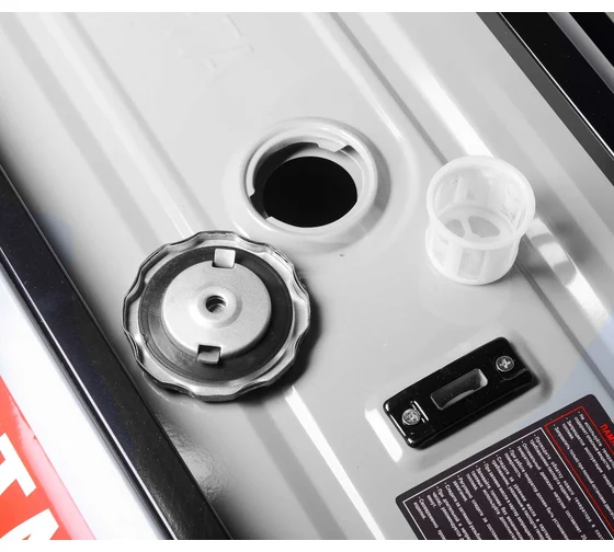 РЕСАНТА  Бенз. генератор БГ 3000 Р, 220 В, 4х тактн, макс мощн.3,3кВт,номин.мощн. 3,0кВт, бак 15л