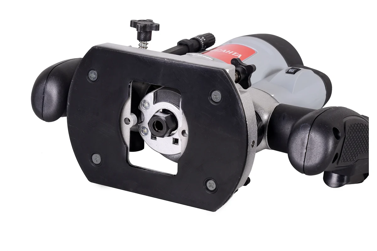 РЕСАНТА Эл.фрезер ФМ-1300Э 1300Вт,30000об/мин,6-8мм цанга,регулир.