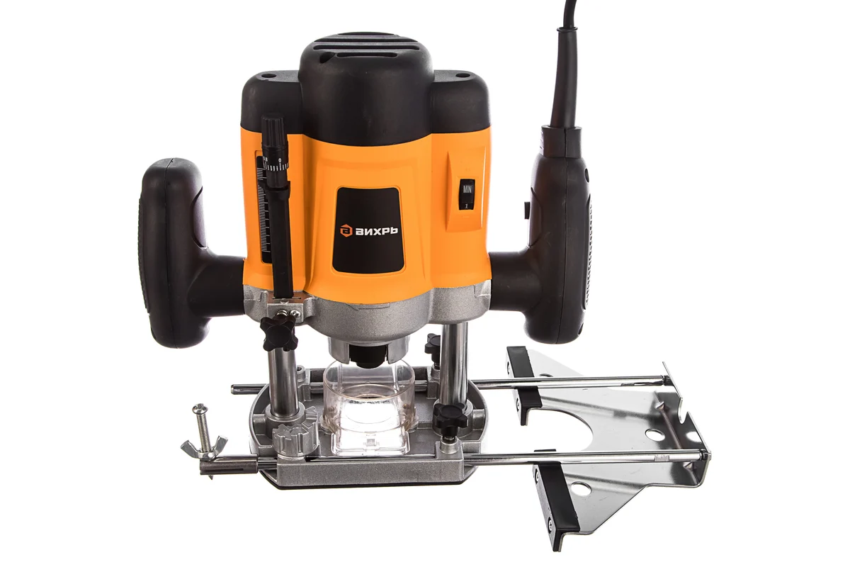 Фрезерная машина ФМ-1300 Вихрь,1300Вт,30000об/мин