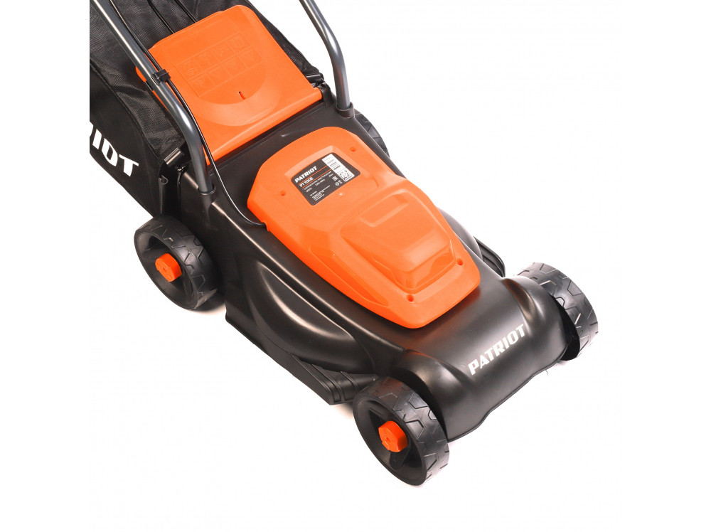 Газонокосилка электрическая PATRIOT PT 1130Е 1300 Вт, 32см, высота 3 позиц, пластик. травосбоник 30л