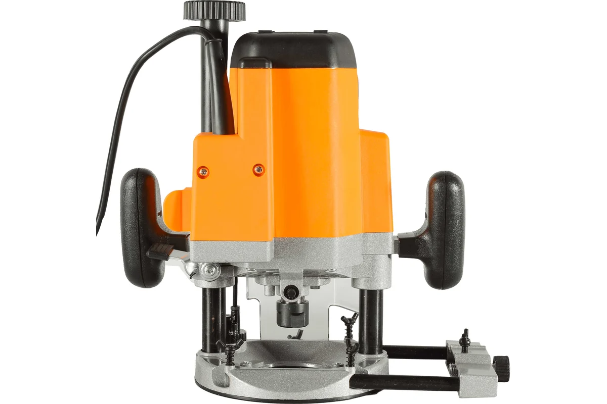 ВИХРЬ Фрезерная машина ФМ-1900,1900Вт,6000-26000об/мин,6,8,12мм 