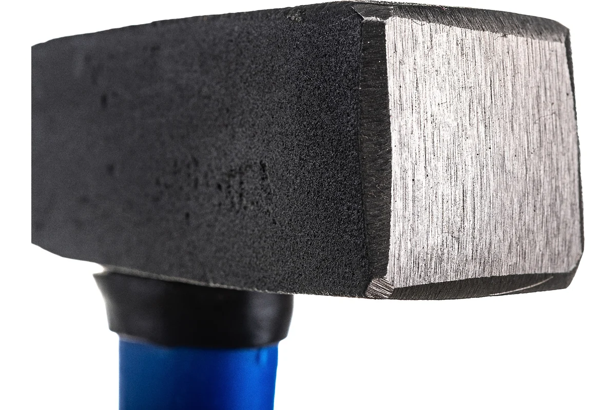 Молоток, стеклопластиковая ручка  600 гр.