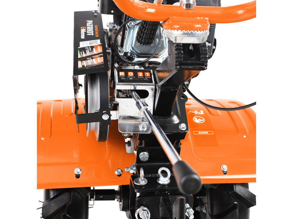 Мотоблок PATRIOT Калуга М,  дв. PATRIOT Р170FA,7л/с,,4ск вп/2назад, шир.обр. до 85см, 82кг