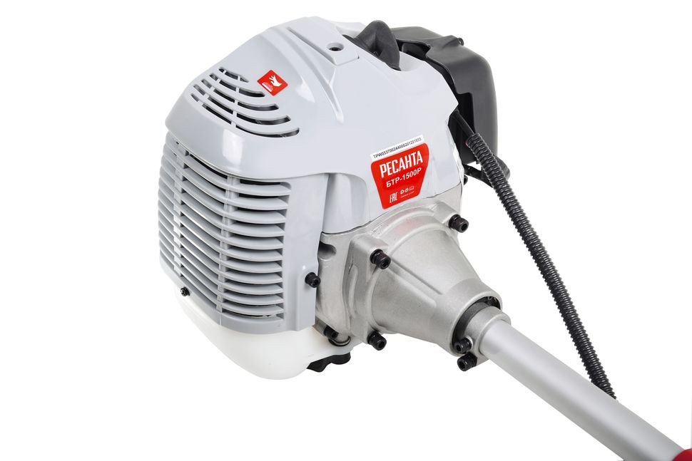 Бензотриммер РЕСАНТА БТР-1500Р 2-х тактный, мощность 1500Вт,бак 1,2л,  разборная штанга.