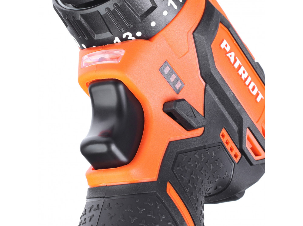 Дрель-шуруповерт аккумуляторная PATRIOT BR 368Li, две АКБ Li-Ion, 12В, 2,0 Ач, 45Нм, 2 скорости, кей