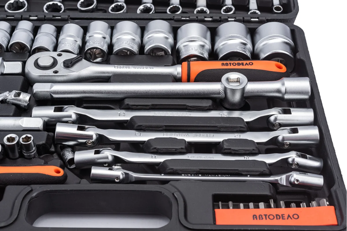 Набор инструмента 77пр. 1/2- 1/4 //АВТОДЕЛО