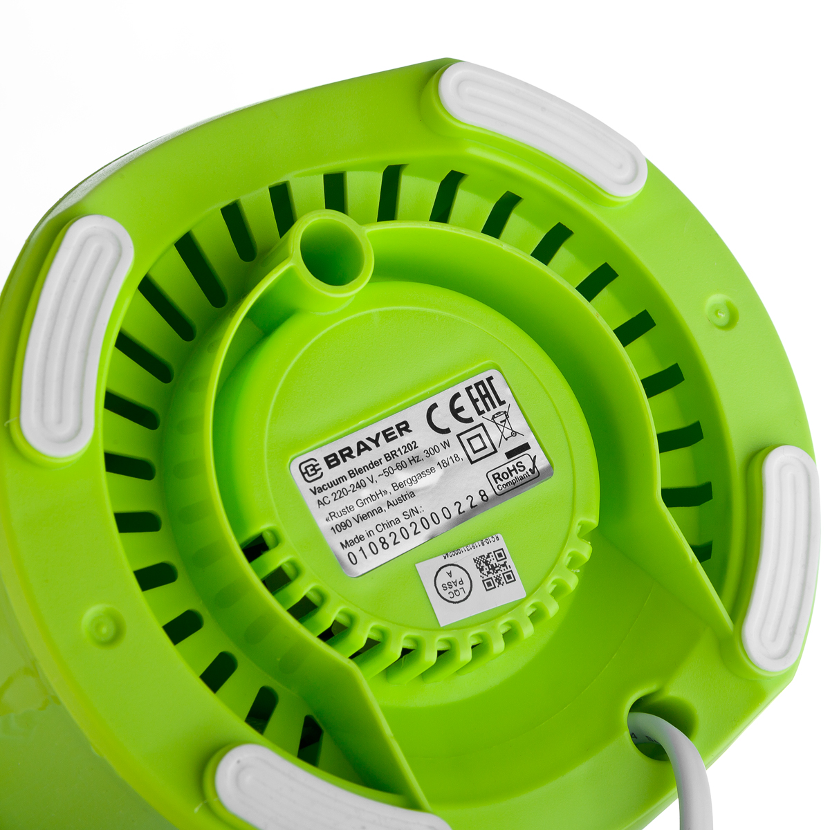 1202BR Блендер вакуумный, 300 Вт, 600 мл,  ножи нерж, сохранение витаминов BRAYER