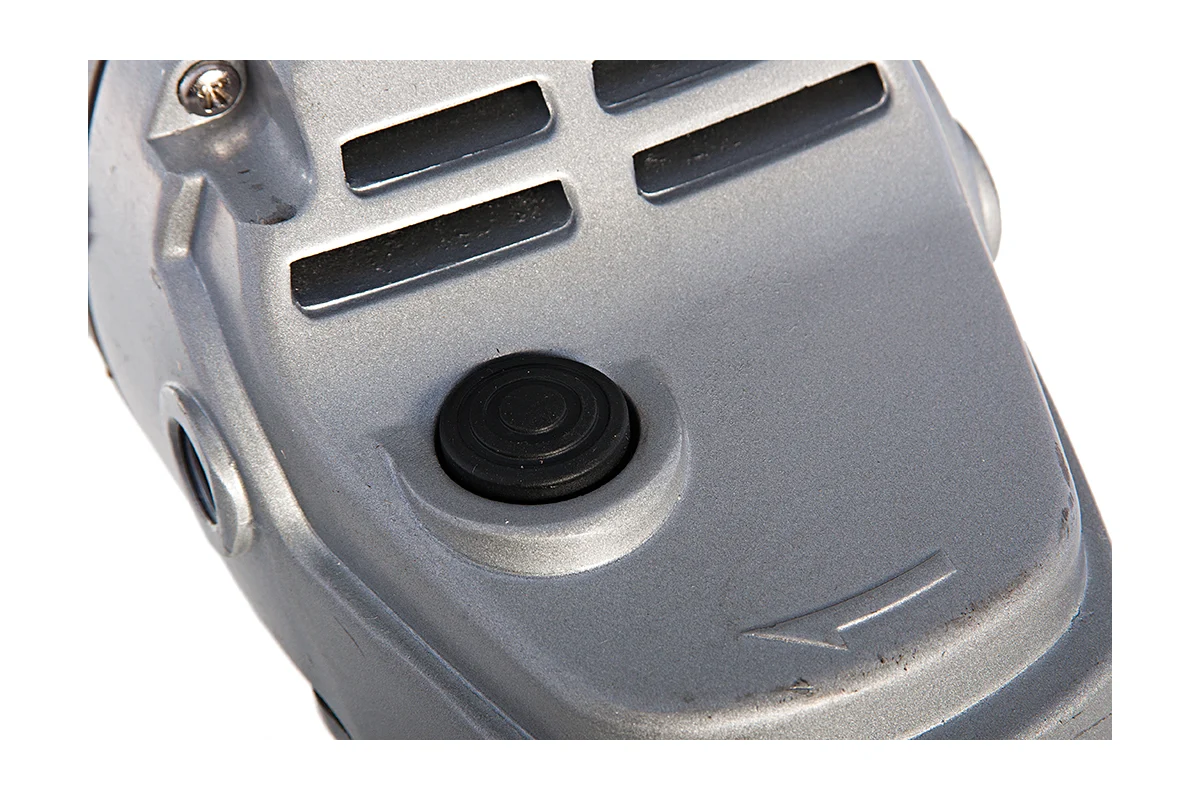 УШМ-230/2100М ИНТЕРСКОЛ  Углошлифовальная машина 2,1кВт, круг 230х22,2мм, 65000об/мин