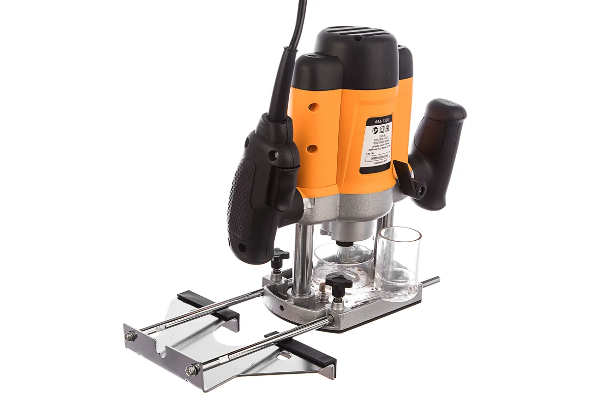 Фрезерная машина ФМ-1300 Вихрь,1300Вт,30000об/мин